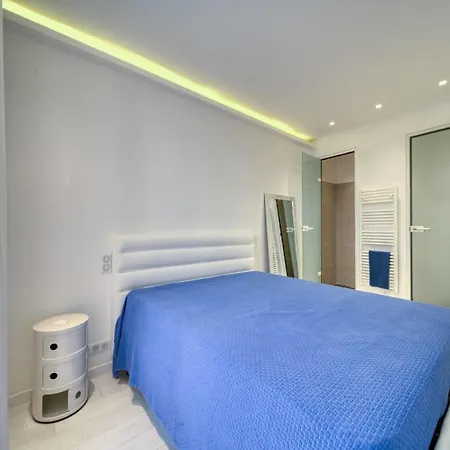 Apartament Ref 1490 - Le Suquet - For Rent Cannes